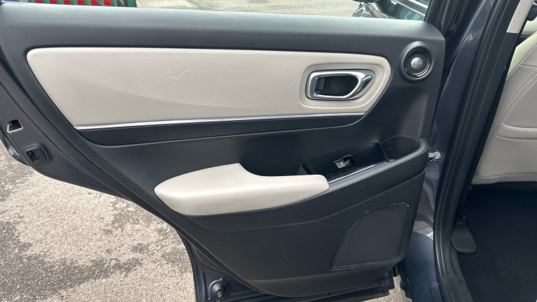 Honda HR-V 1.5 eHEV Advance Style 5dr CVT Hybrid Hatchback